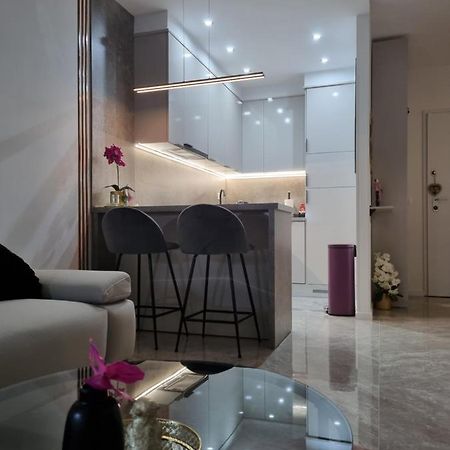 Apartment "50 Shades" With Balcony And Free Parking In The Garage Zadar Extérieur photo