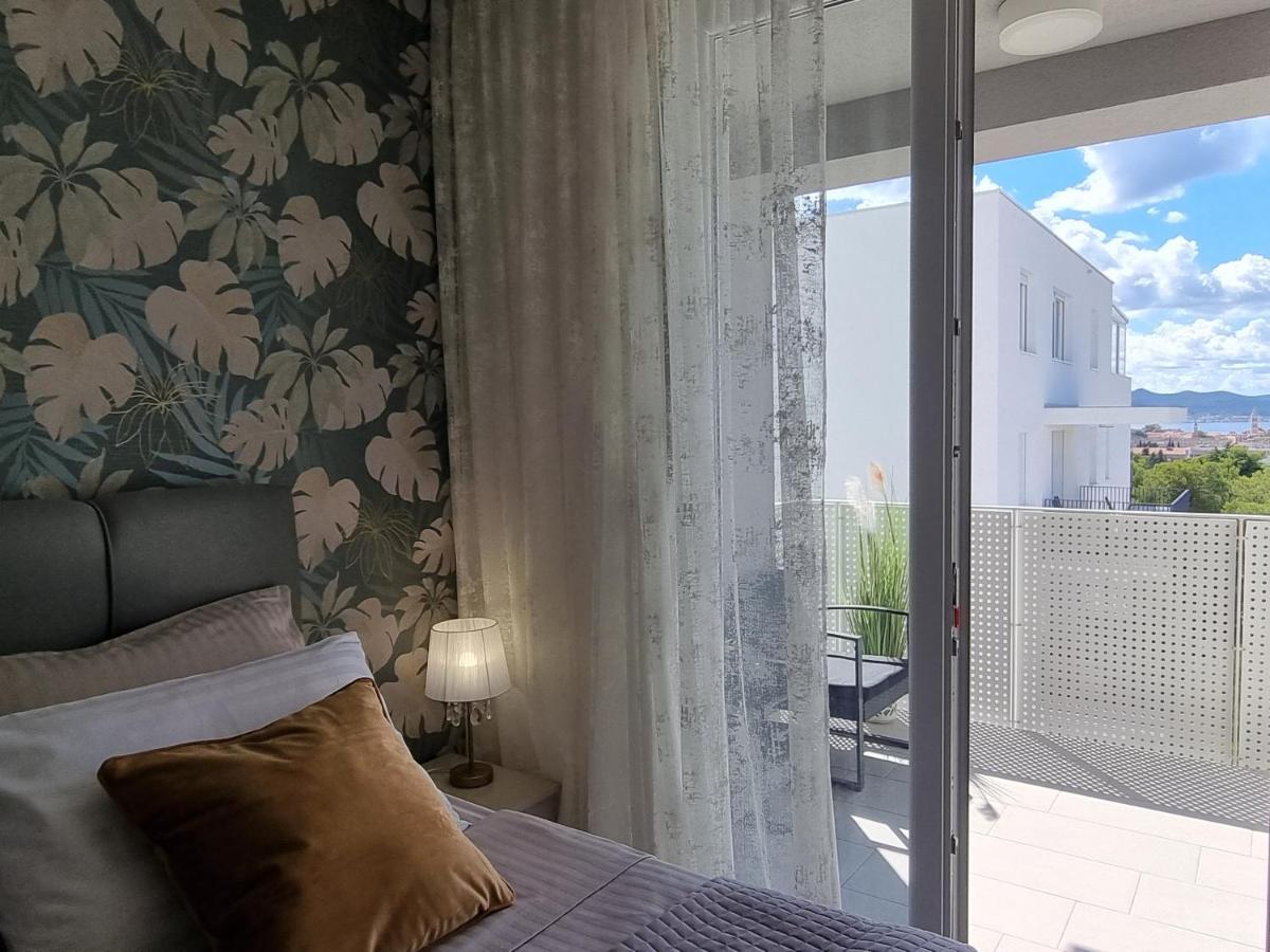 Apartment "50 Shades" With Balcony And Free Parking In The Garage Zadar Extérieur photo
