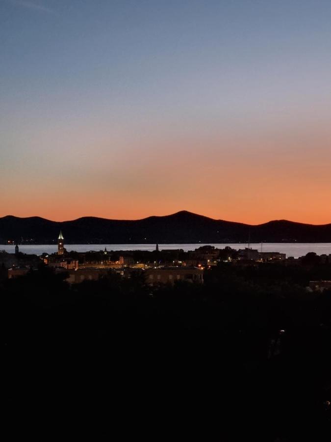 Apartment "50 Shades" With Balcony And Free Parking In The Garage Zadar Extérieur photo